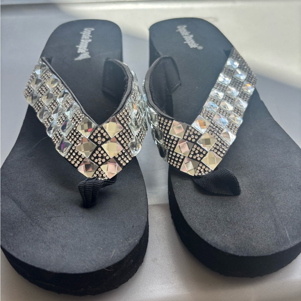 Stylish Black Rhinestone Sandals